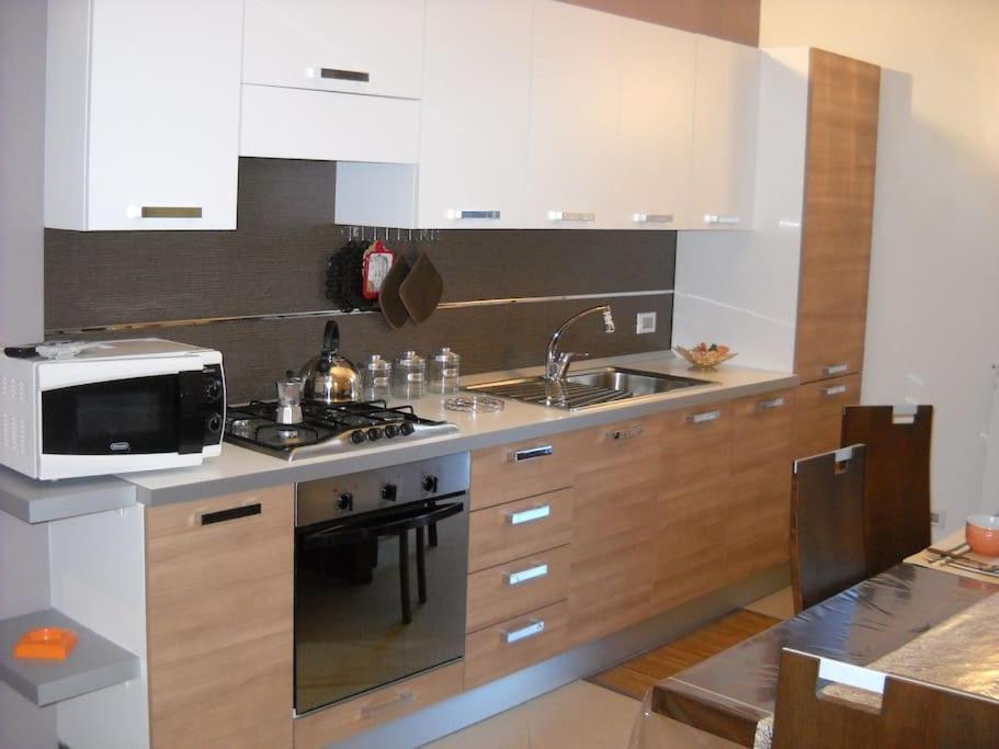 Marconi E Garibaldi 76 Apartment 카스텔라마레델골포 외부 사진