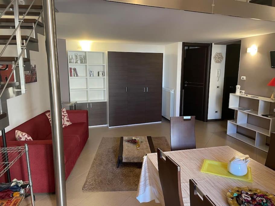 Marconi E Garibaldi 76 Apartment 카스텔라마레델골포 외부 사진