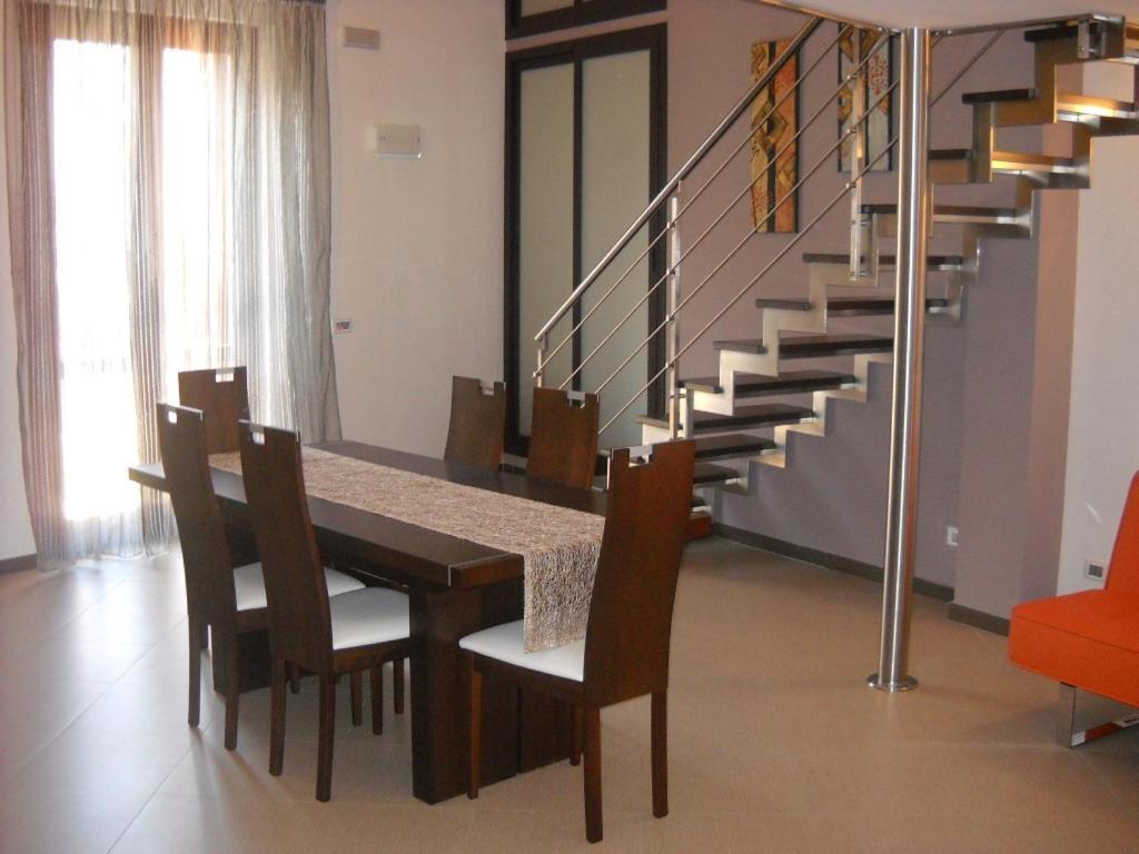 Marconi E Garibaldi 76 Apartment 카스텔라마레델골포 외부 사진