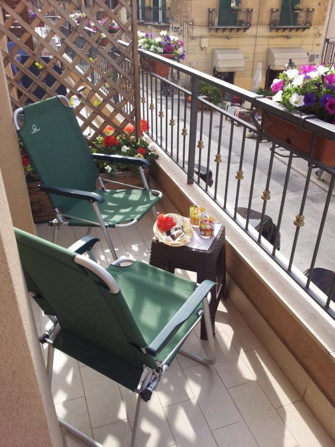 Marconi E Garibaldi 76 Apartment 카스텔라마레델골포 외부 사진